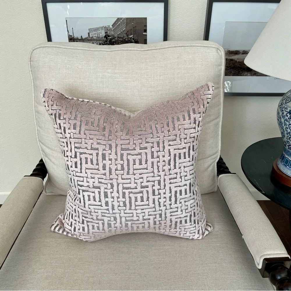 West Elm Allover Crosshatch Jacquard Velvet Pillow with Down Insert 20x20” Pink
